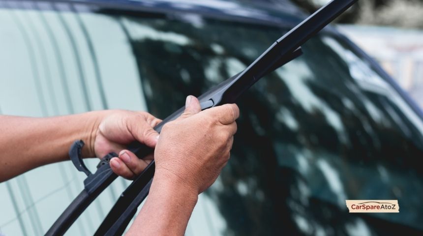 Signs Your Windshield Wipers Need Replacing